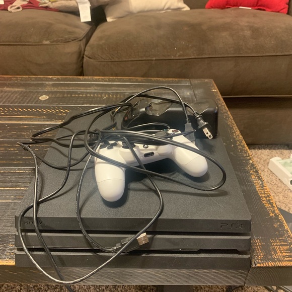 PlayStation and Touchscreen laptop! (Charger included)